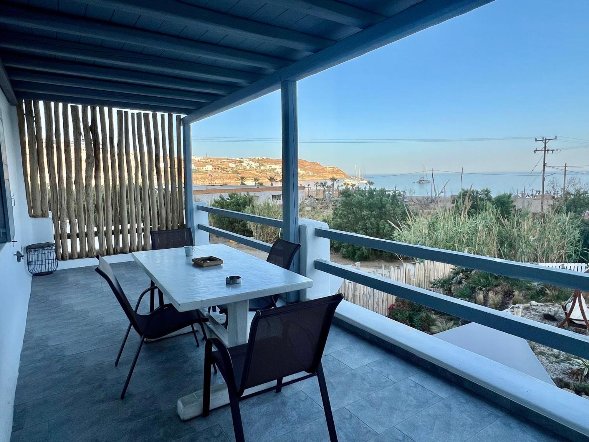 Vaqueros Aparthotel Mykonos Town Exterior photo